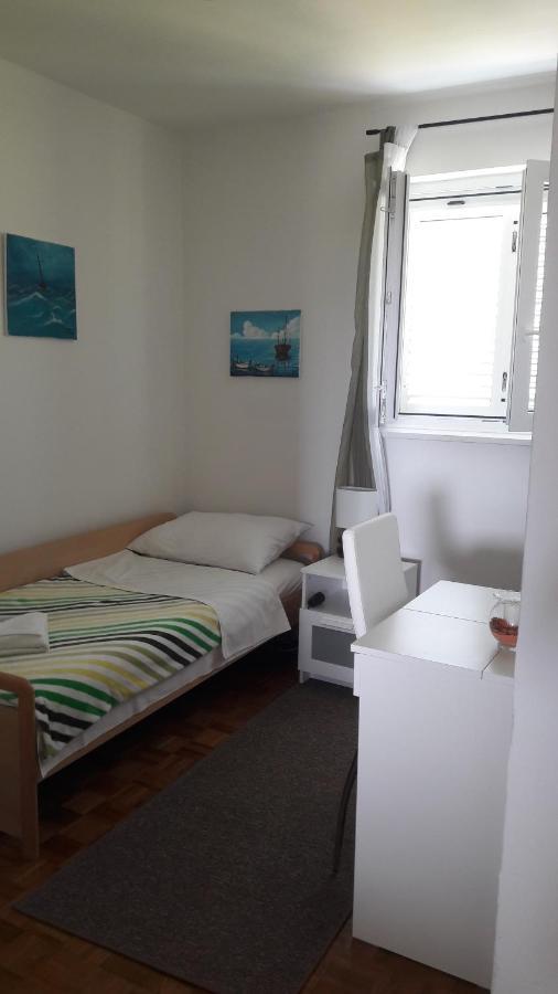 Apartman-Maja-Krk Кърк Екстериор снимка