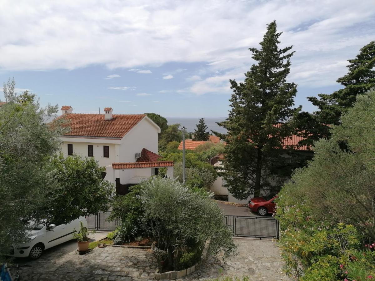 Apartman-Maja-Krk Кърк Екстериор снимка