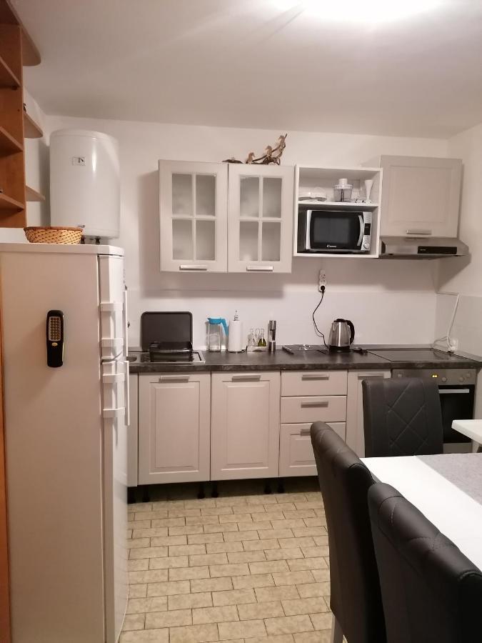 Apartman-Maja-Krk Кърк Екстериор снимка